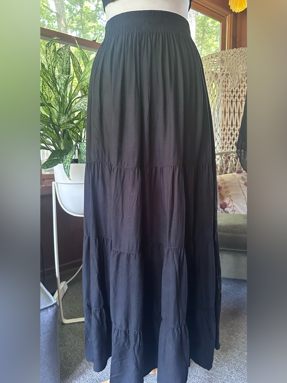 Women's Black Tiered Maxi Skirt with Elastic Waist - Picture 4 of 7